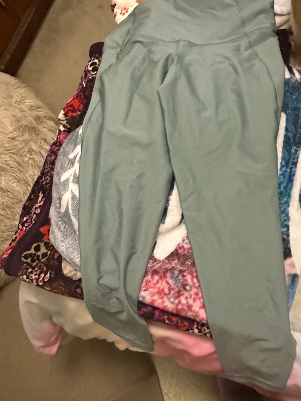 Target Women's High-Rise Leggings in Sage Green